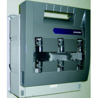 432.15.20.34E8 Вимикач під запобіжник горизонтальні BTHC NH-3 630A M12 800VAC