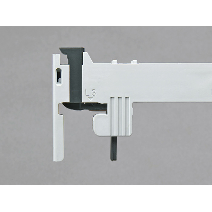 32629 Адаптер 32A, 1полюс, 1 DIN-рейка 18х160 мм