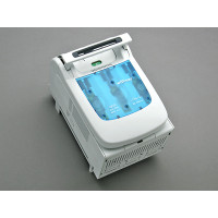 33510 Роз'єднувач із запобіжниками 3-полюсний QUADRON