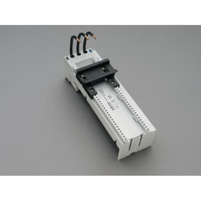 32443 Адаптер EEC 32 A, 60 мм система, 1 DIN-рейка 63х200 мм