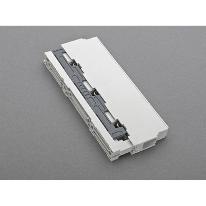 01484 Ізольований шинотримач 3р, 60 мм система, клеми 1,5...16 мм