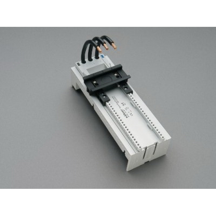 32444 Адаптер EEC 32 A для системи шин 60 мм 1DIN 72 х 200 х 63 мм