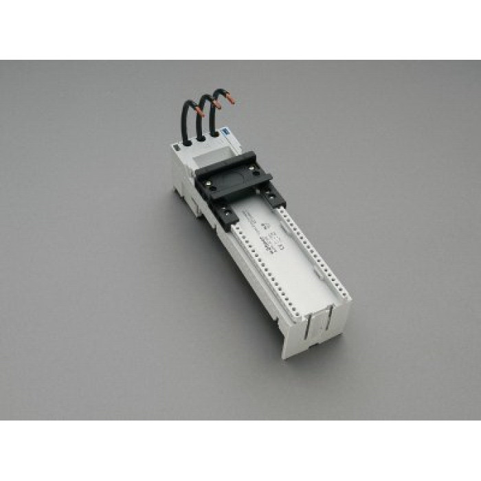 32454 Адаптер EEC 63 A, 60 мм система, 1 DIN-рейка 54х200 мм