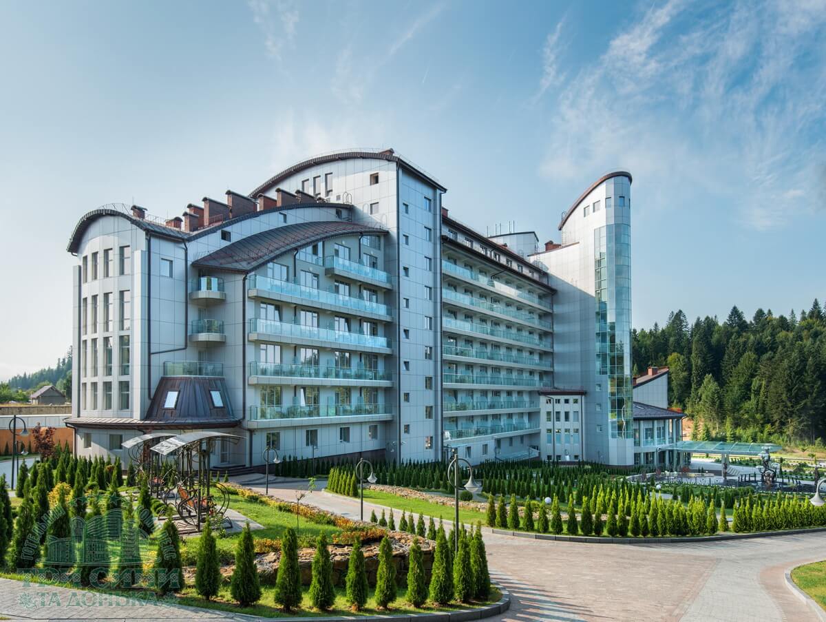 Готелі. Референси